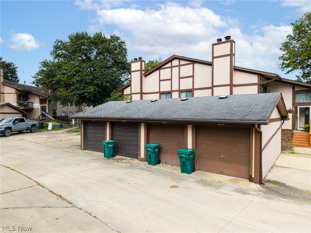 818 Kirkwall Drive Copley OH 44321