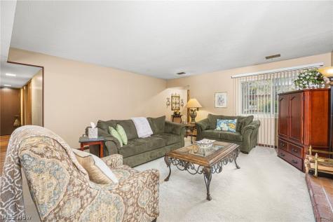 818 Kirkwall Drive Copley OH 44321