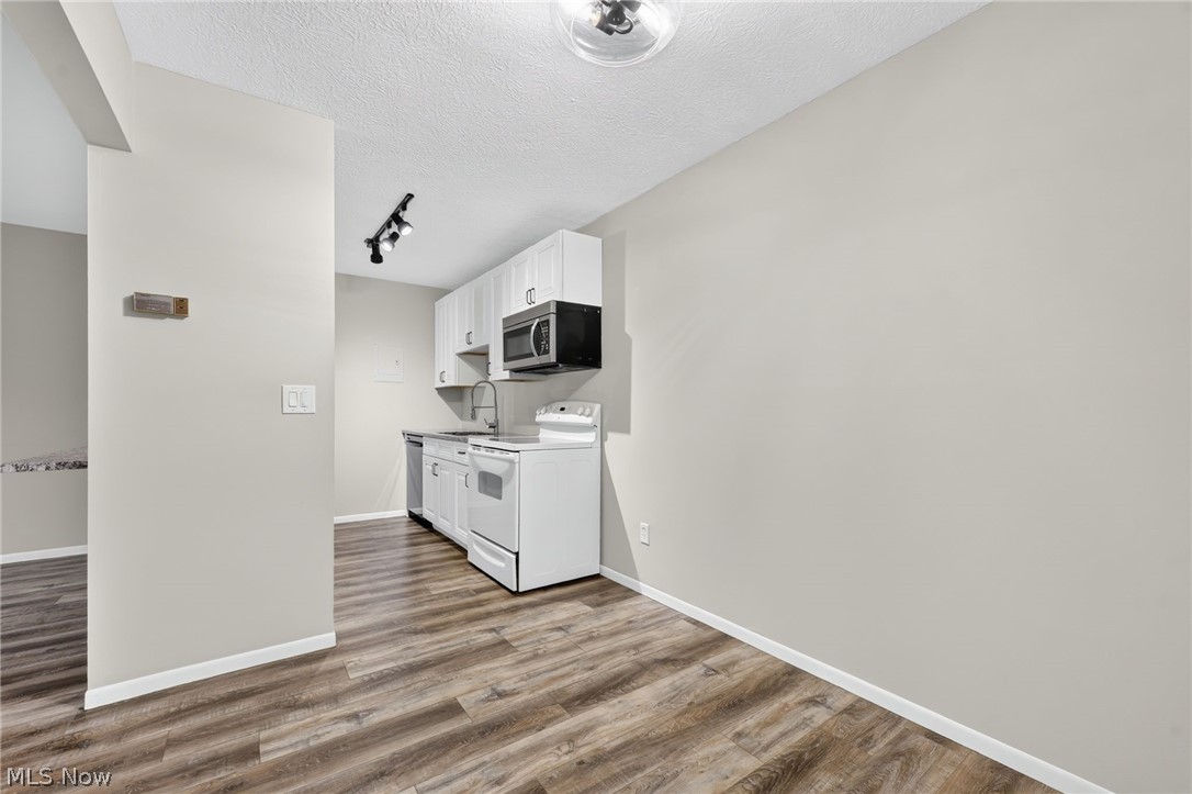 1460 Cedarwood Drive Westlake OH 44145