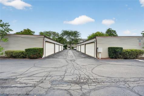 1460 Cedarwood Drive Westlake OH 44145