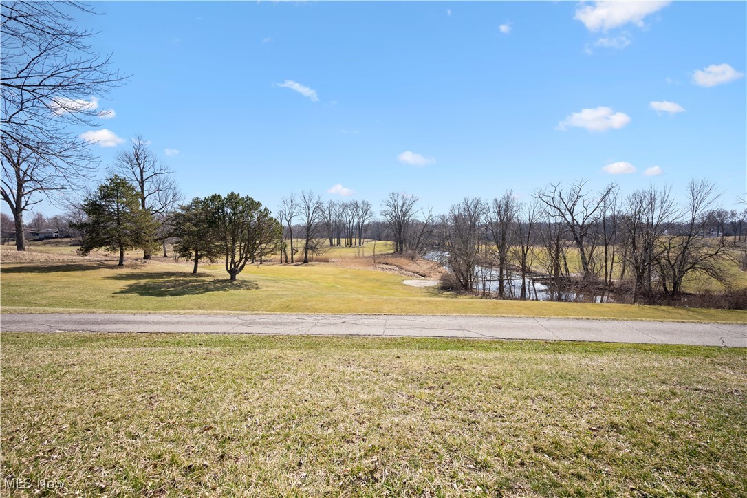 5547 Beavercrest Drive Lorain OH 44053