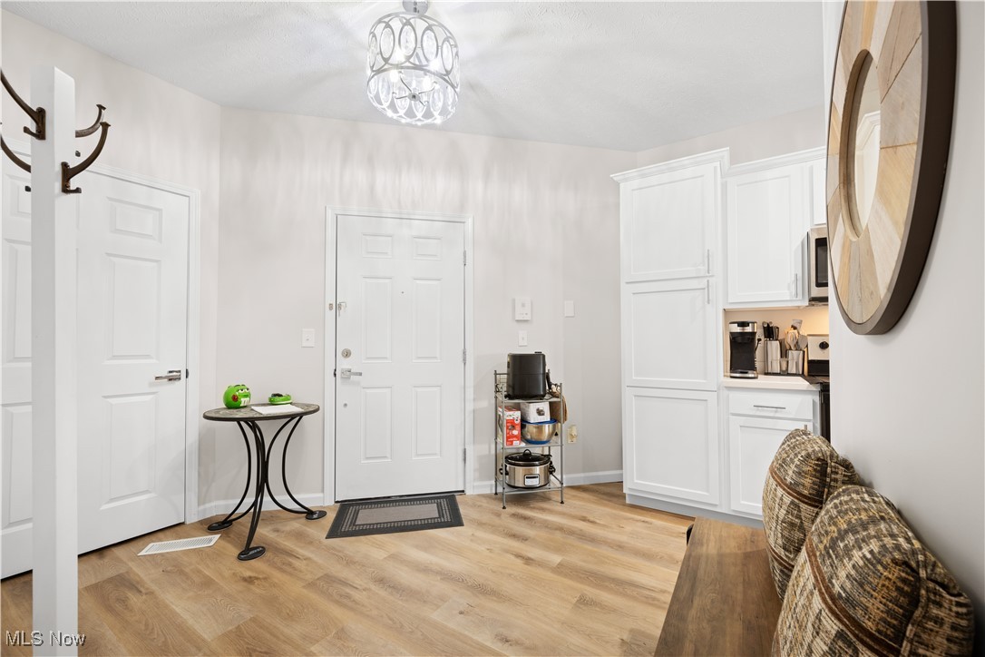 5547 Beavercrest Drive Lorain OH 44053