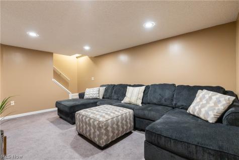 1206 W Maple Street North Canton OH 44720