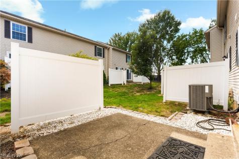 1206 W Maple Street North Canton OH 44720