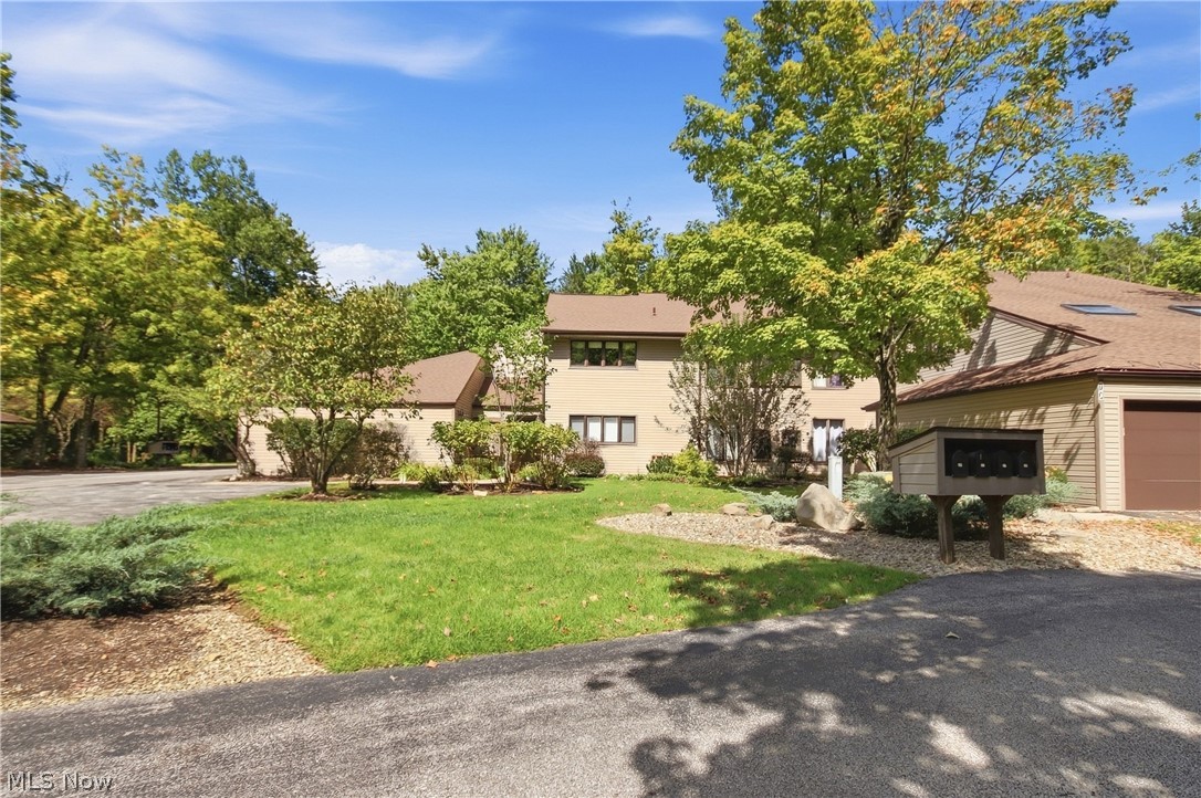 16575 Wren Road Chagrin Falls OH 44023