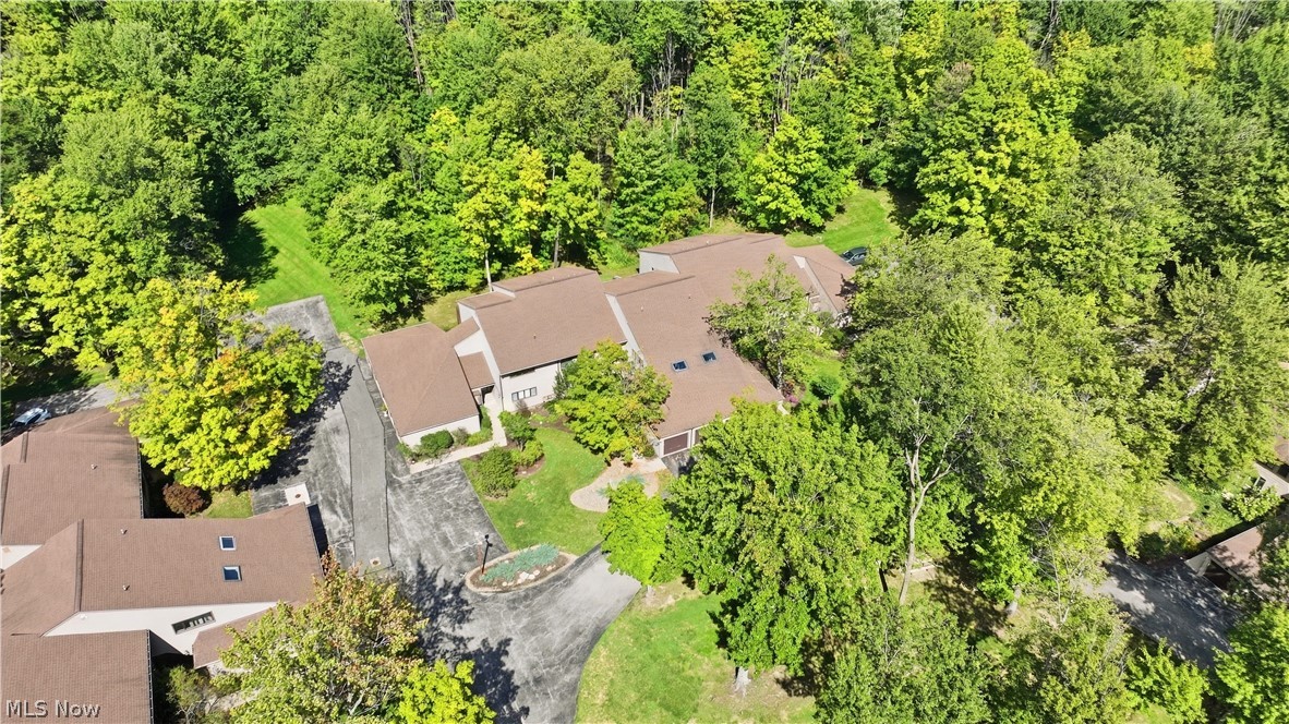 16575 Wren Road Chagrin Falls OH 44023