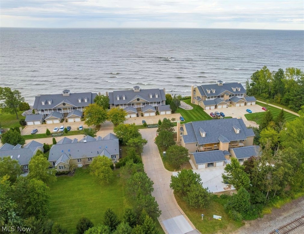 2781 Whispering Shores Drive Vermilion OH 44089
