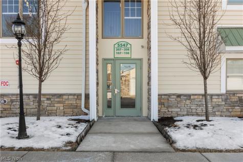 5547 Beavercrest Drive Lorain OH 44053
