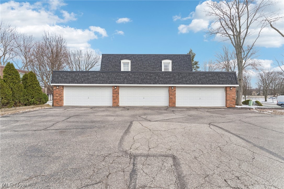 1900 King James Parkway Westlake OH 44145