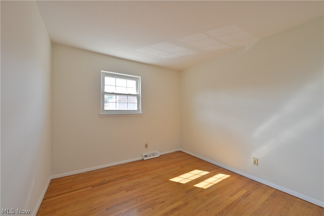 24510 Clareshire Drive North Olmsted OH 44070