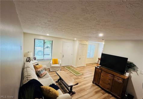 1651 Mentor Avenue Painesville OH 44077