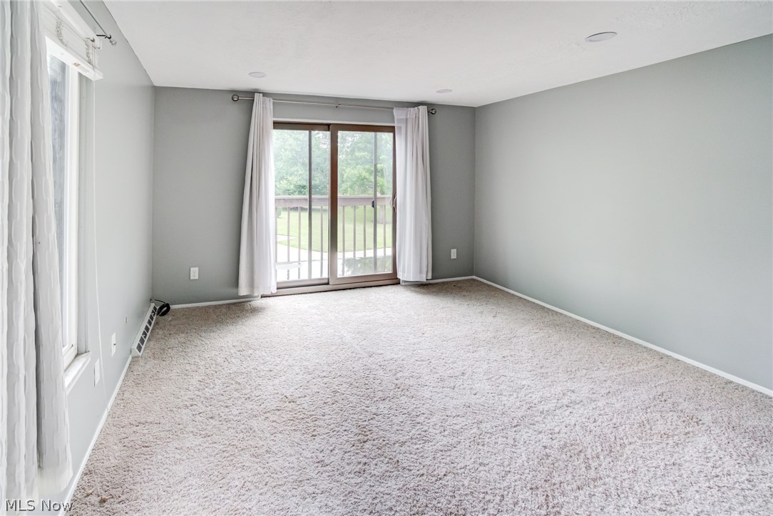 32754 Washington Court Solon OH 44139