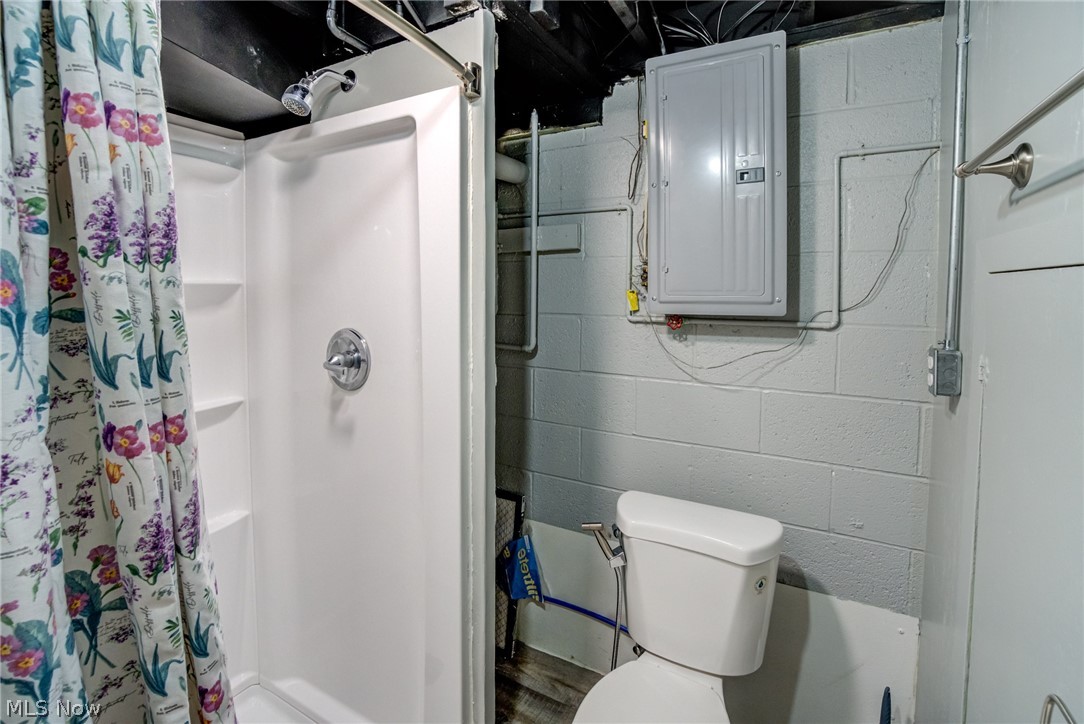 32754 Washington Court Solon OH 44139