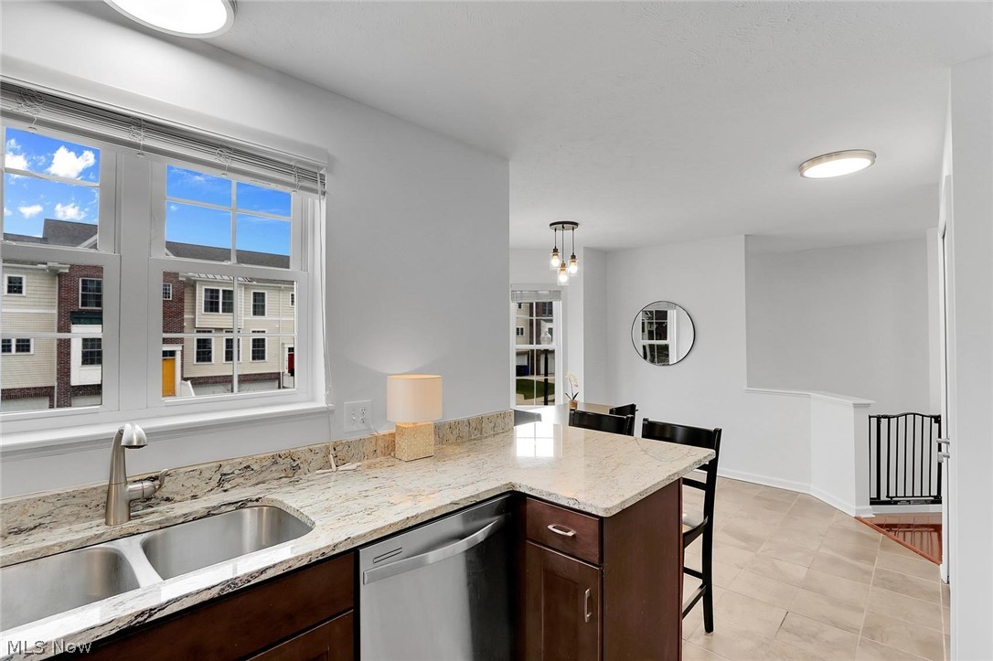 1912 E 86th Street Cleveland OH 44106