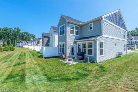 798 N Greenway Drive Westlake OH 44145