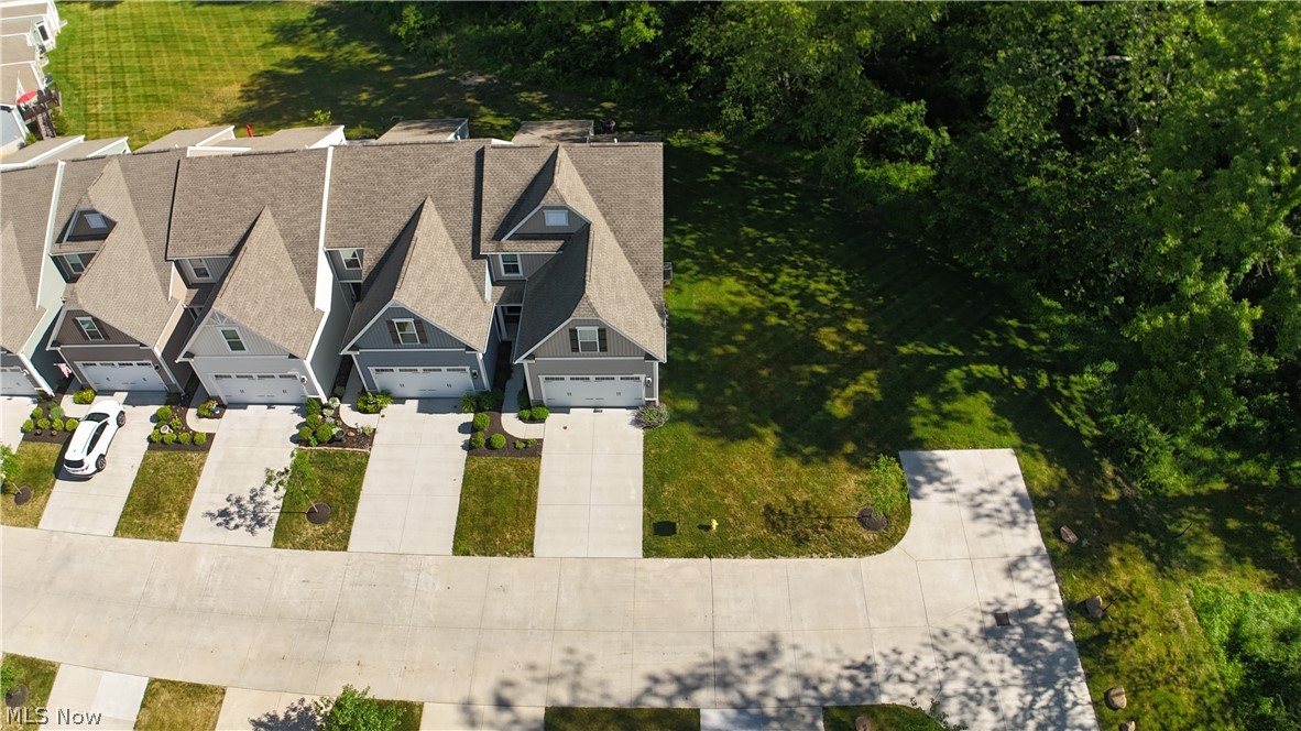 1581 Mud Brook Court Akron OH 44313