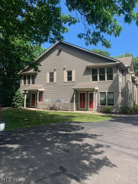 4050 Woodlands Drive Vermilion OH 44089