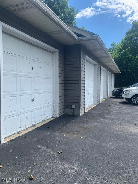 4050 Woodlands Drive Vermilion OH 44089