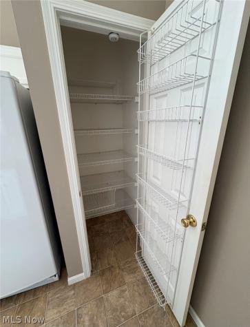 1192 Chaucer Circle Akron OH 44312