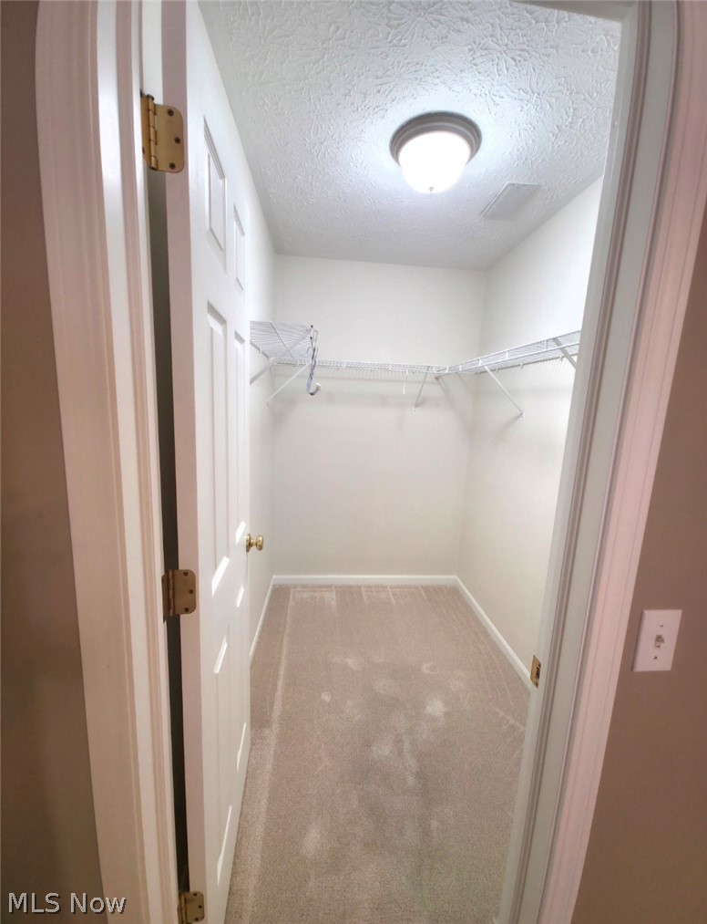 1192 Chaucer Circle Akron OH 44312