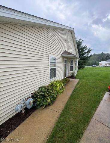 1192 Chaucer Circle Akron OH 44312