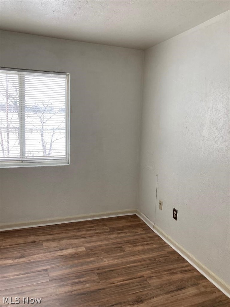 4871 Banbury Court Warrensville Heights OH 44128