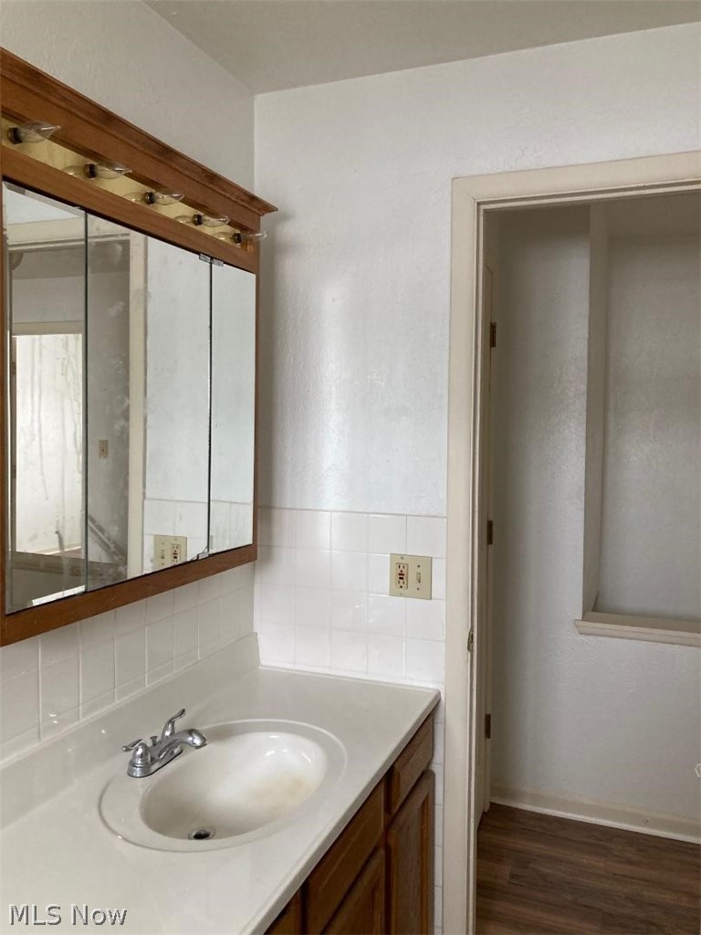 4871 Banbury Court Warrensville Heights OH 44128