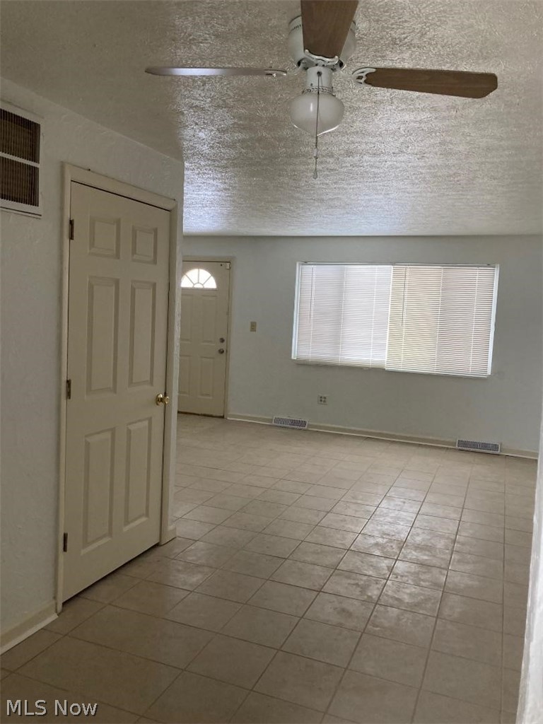 4871 Banbury Court Warrensville Heights OH 44128