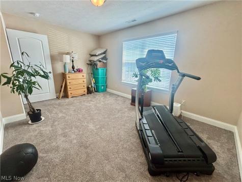 177 Woodbury Glen Street Hartville OH 44632