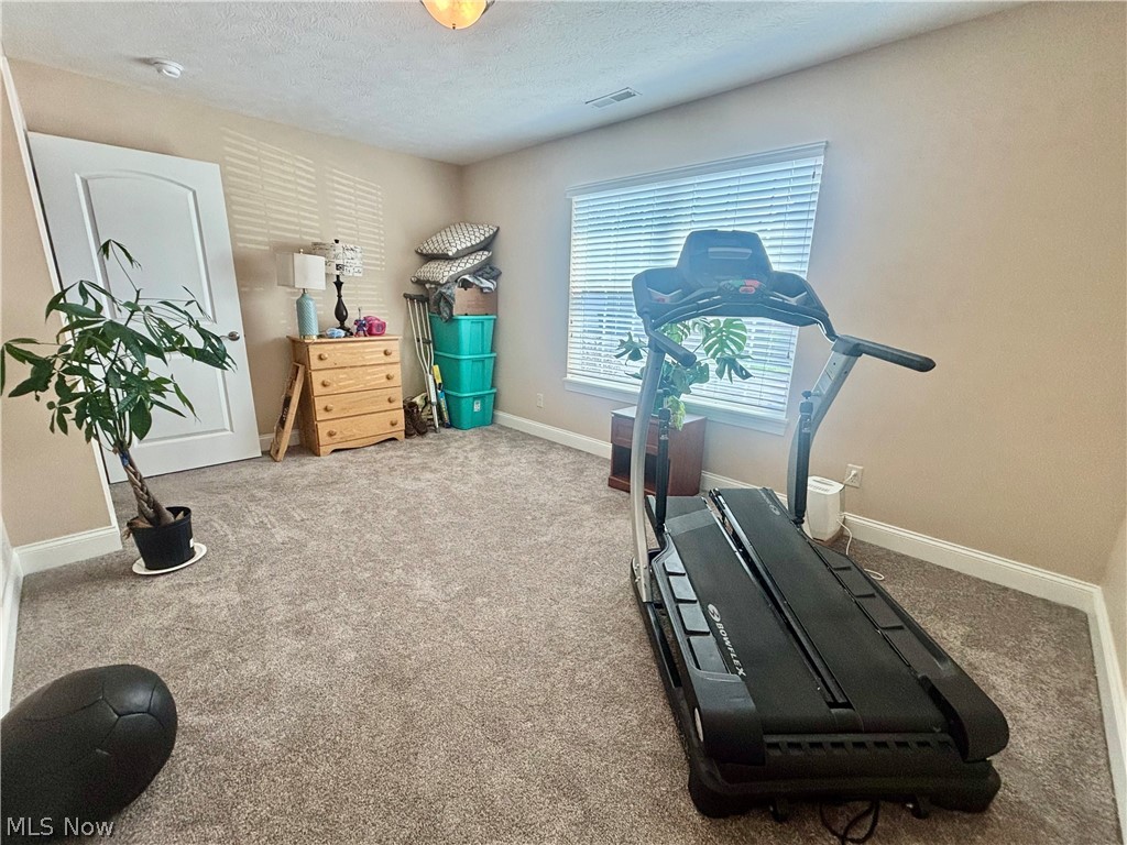 177 Woodbury Glen Street Hartville OH 44632