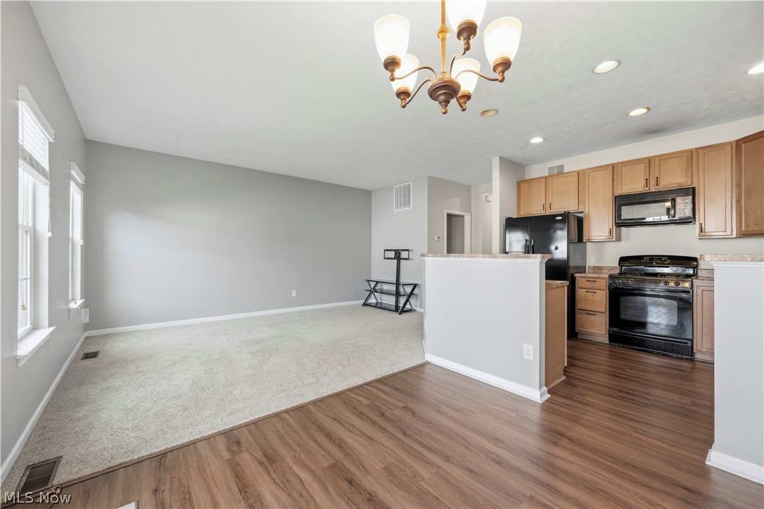 126 River Rock Way Berea OH 44017