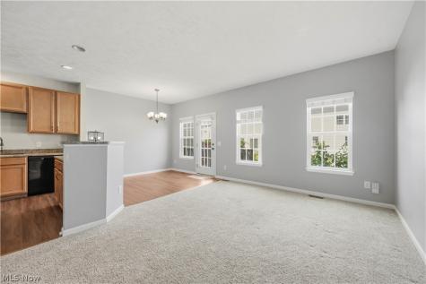 126 River Rock Way Berea OH 44017