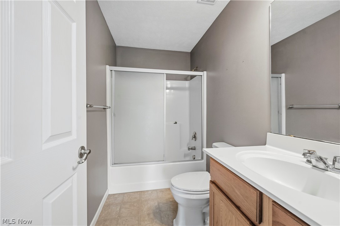 126 River Rock Way Berea OH 44017