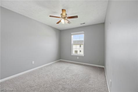 126 River Rock Way Berea OH 44017