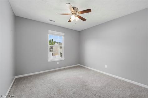 126 River Rock Way Berea OH 44017