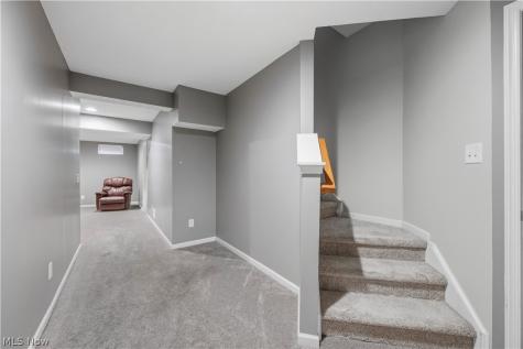 126 River Rock Way Berea OH 44017