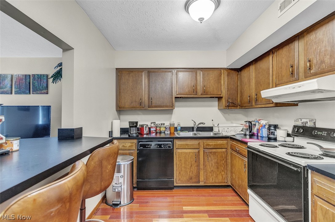 1689 Walnut Lane Rocky River OH 44116