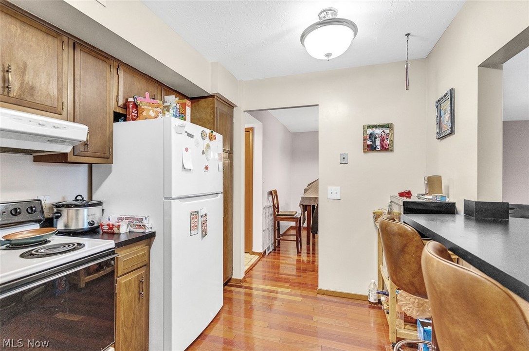 1689 Walnut Lane Rocky River OH 44116