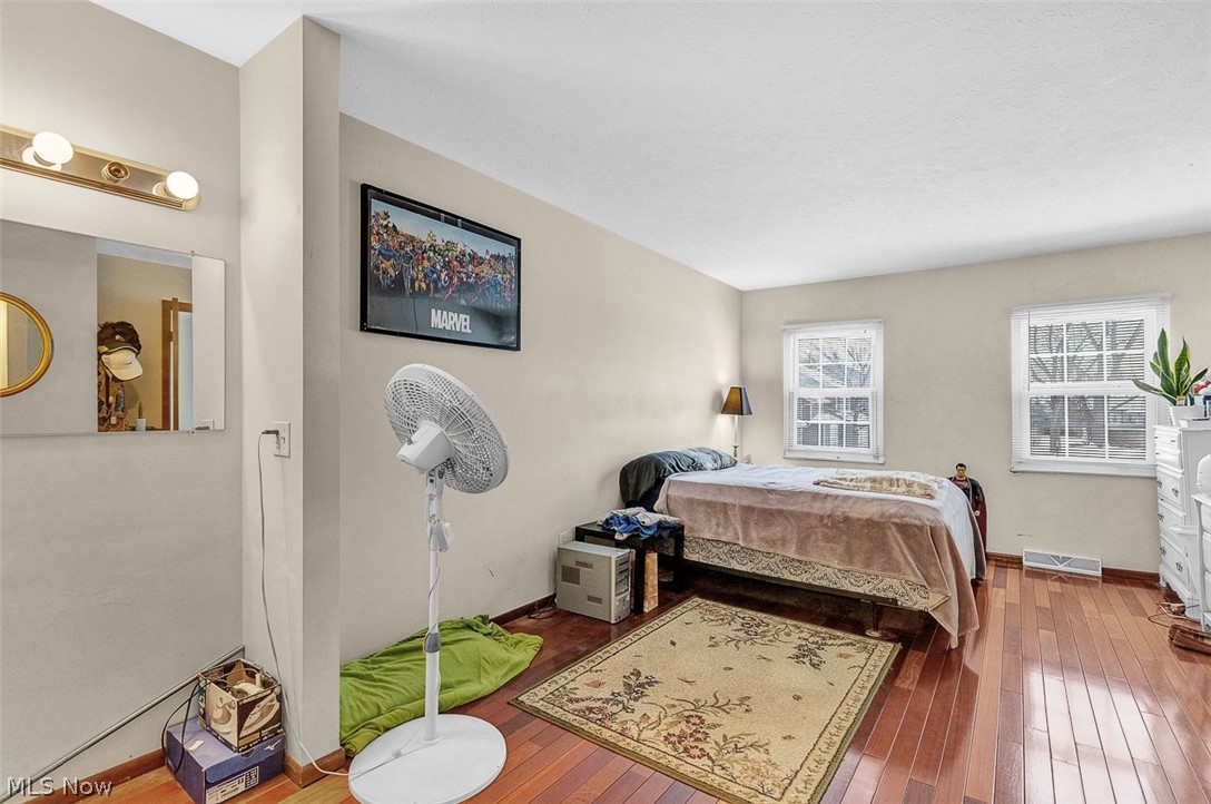 1689 Walnut Lane Rocky River OH 44116