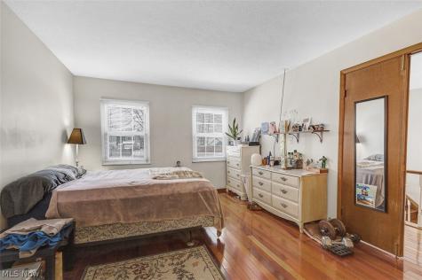 1689 Walnut Lane Rocky River OH 44116
