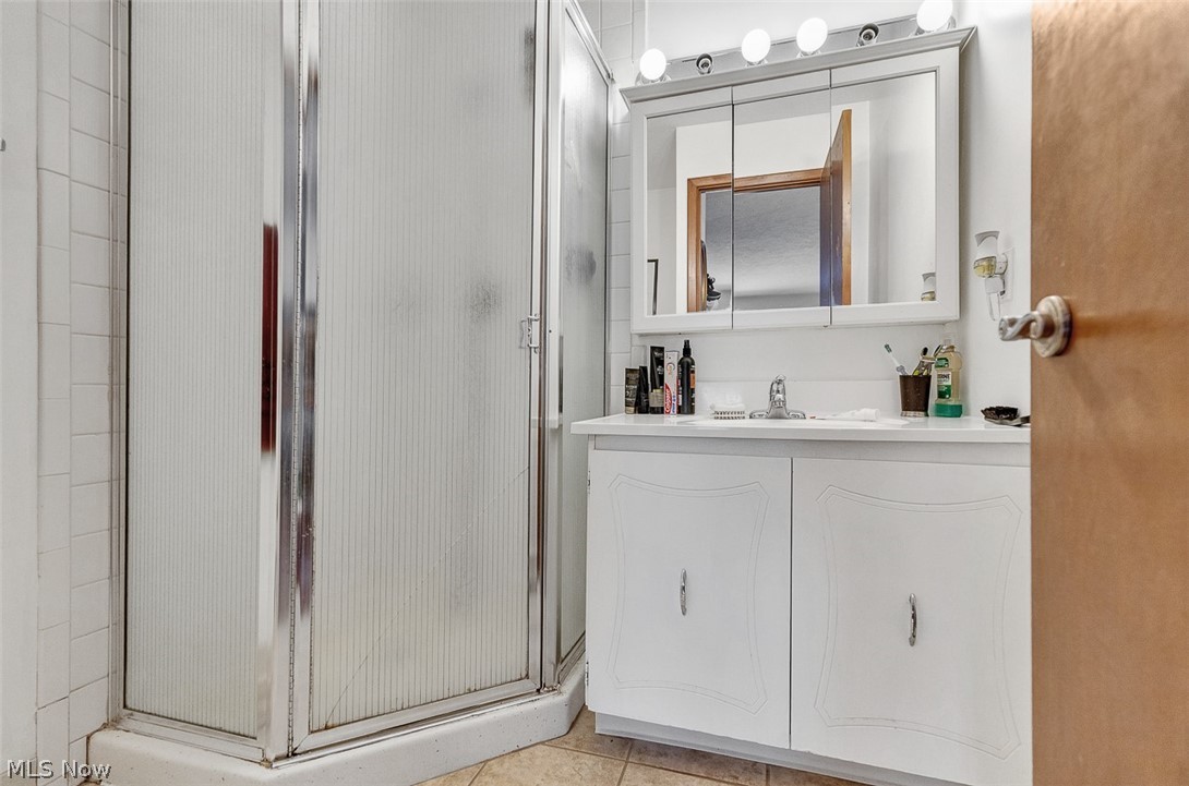 1689 Walnut Lane Rocky River OH 44116