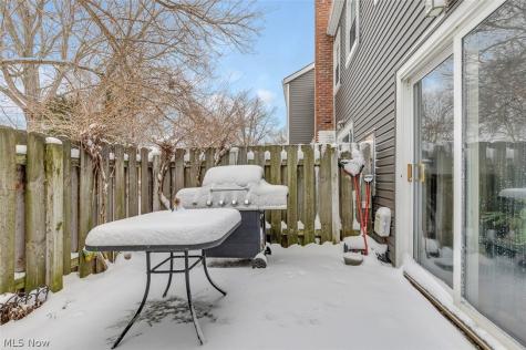 1689 Walnut Lane Rocky River OH 44116
