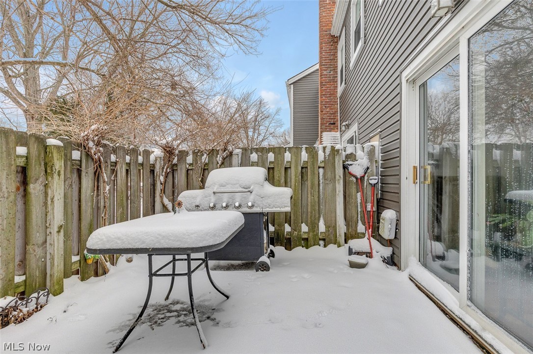 1689 Walnut Lane Rocky River OH 44116