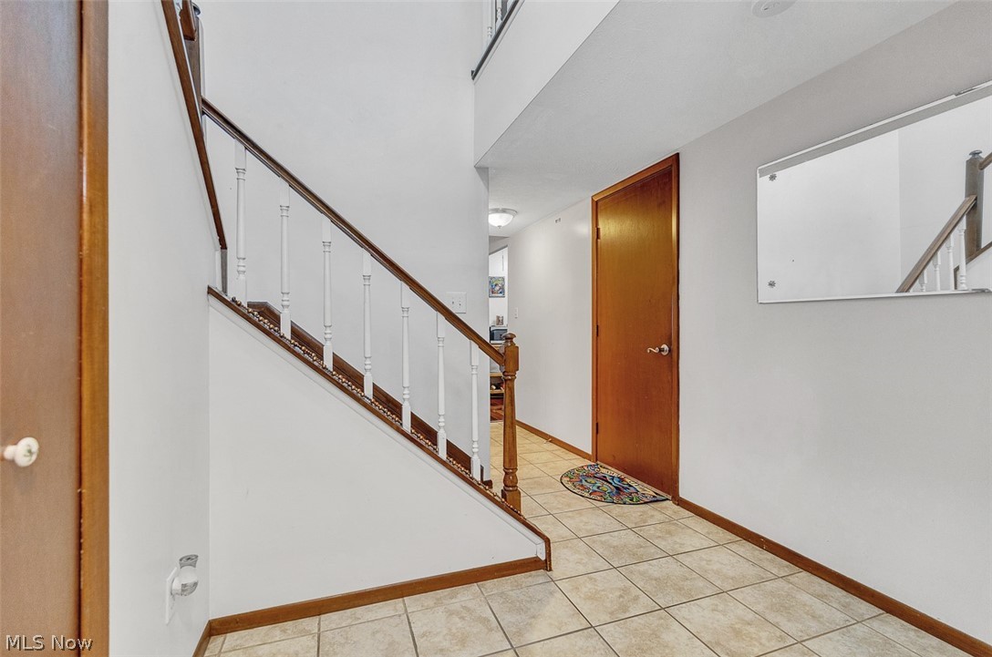 1689 Walnut Lane Rocky River OH 44116