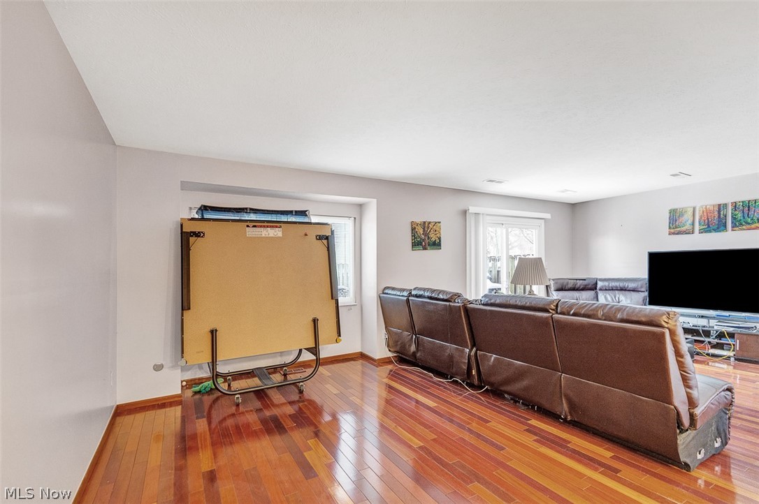 1689 Walnut Lane Rocky River OH 44116