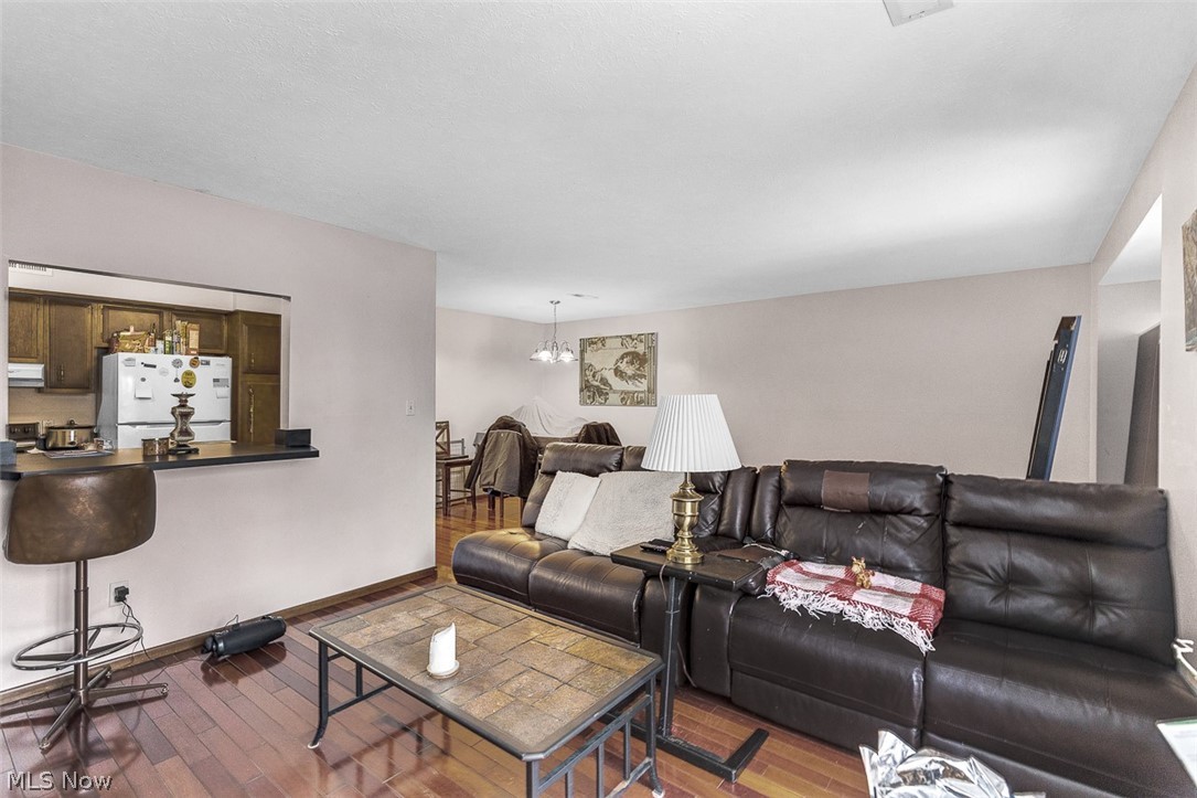 1689 Walnut Lane Rocky River OH 44116