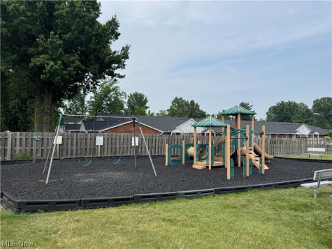 5484 Wildwood Court Willoughby OH 44094