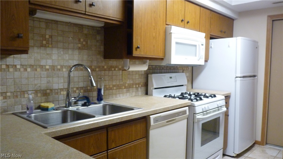 50 Stratford Green Drive Canfield OH 44406