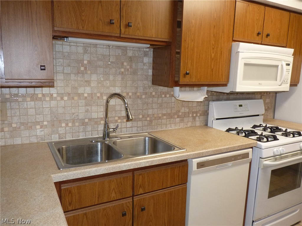 50 Stratford Green Drive Canfield OH 44406
