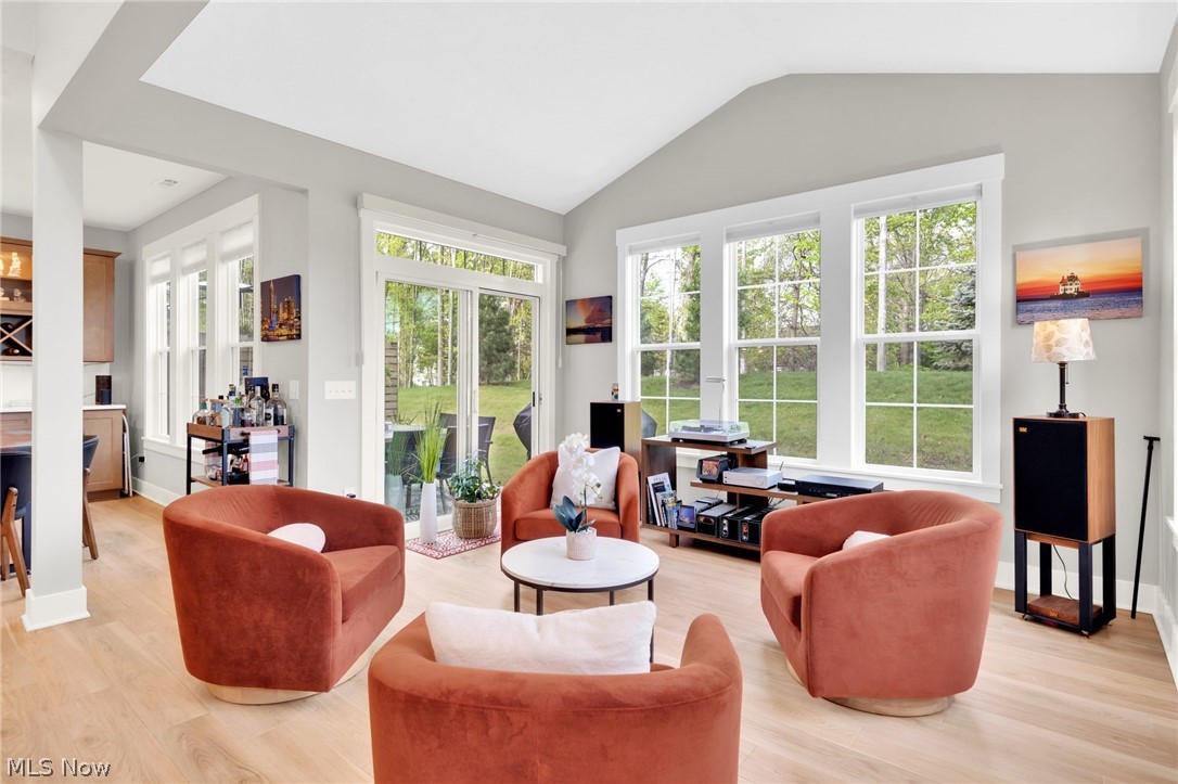 508 Port Side Drive Avon Lake OH 44012